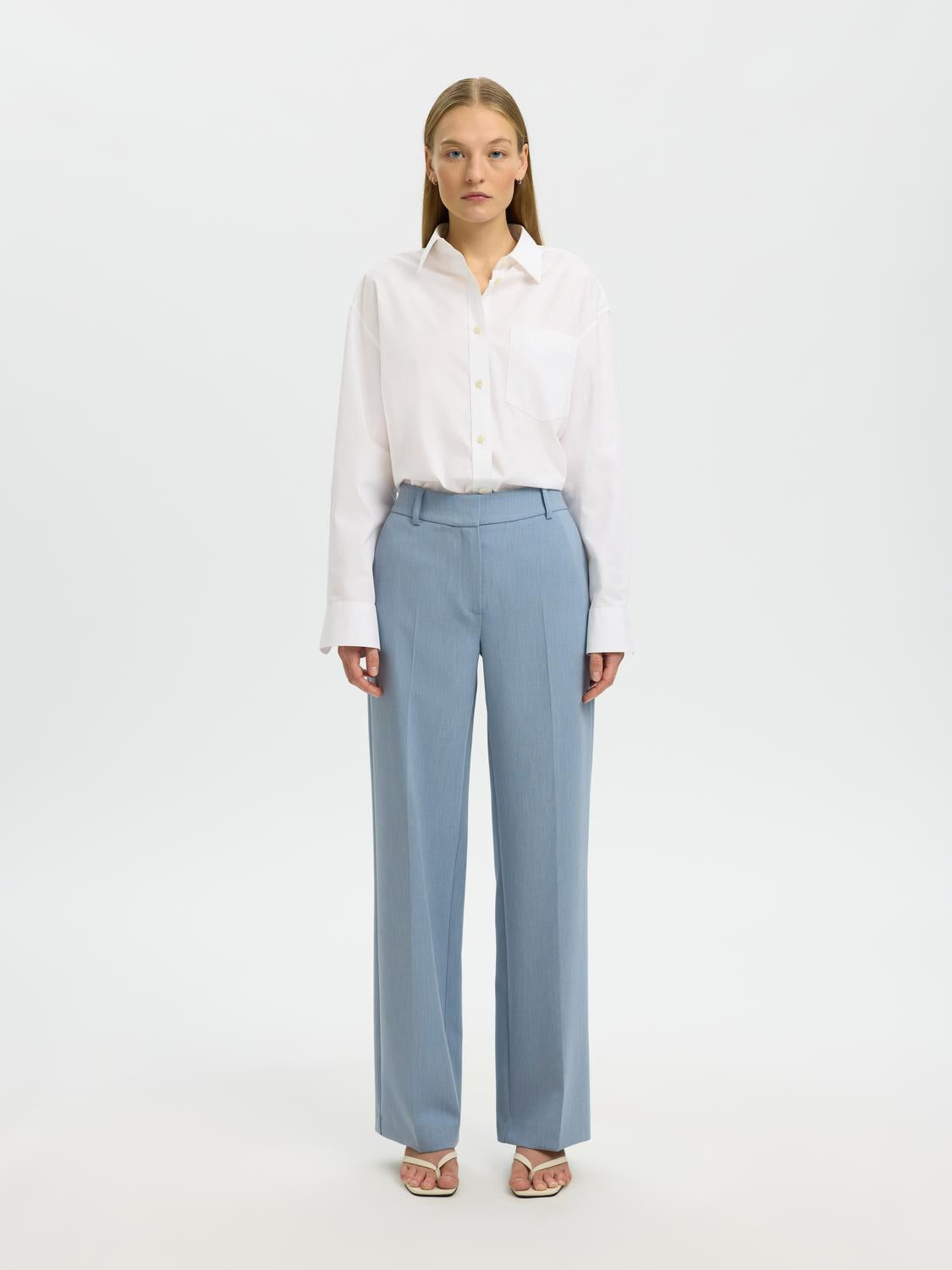 model_shot-front_full